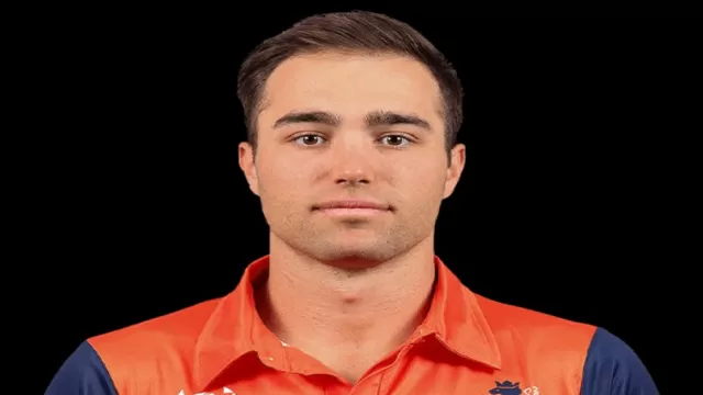 top wicket takers of 2025 test odi t20 cricket stars 10