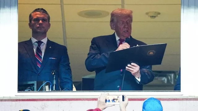 Trump Booed by NFL Fans During Commanders vs Lions Game