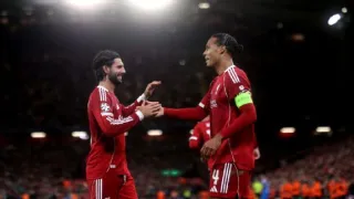 Van Dijk Tips Szoboszlai as Future Liverpool Leader Van Dijk Tips Szoboszlai as Future