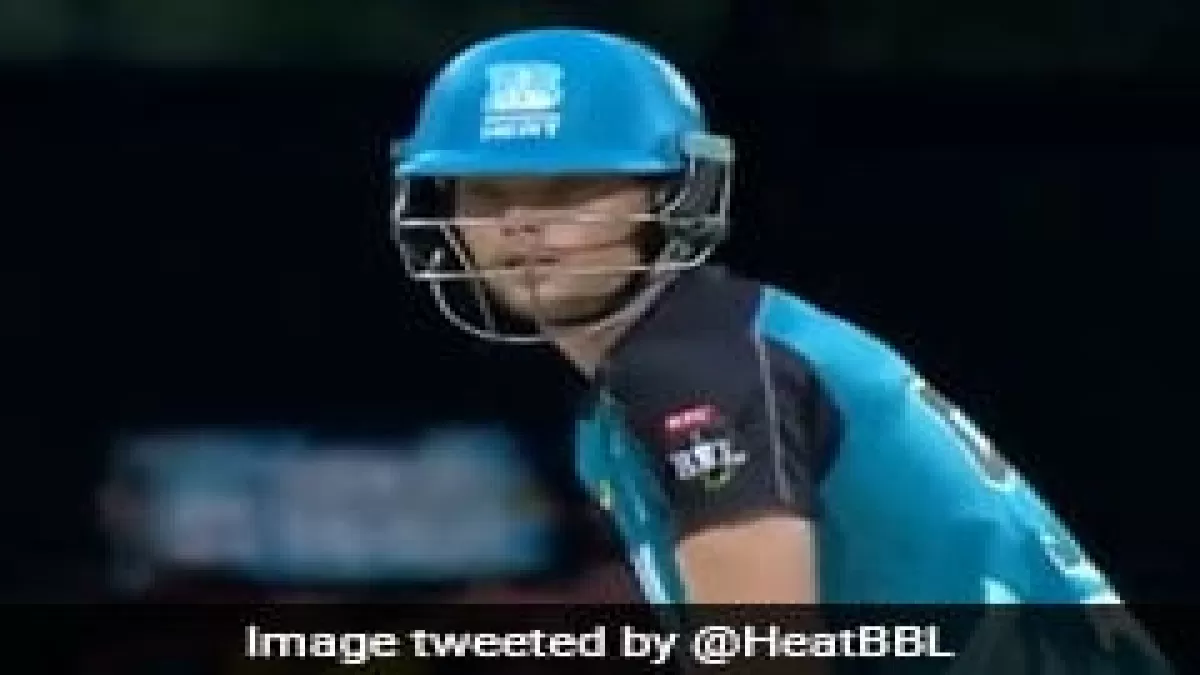 BBL 2020: मुजीब उर रहमान ने राशिद खान के गेंद पर मारा रिवर्स स्वीप