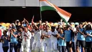 IND vs AUS: ट्विटर पर क्रिकेट फैंस ने किया Team India को सलाम, कंगारुओं के लिए मजे