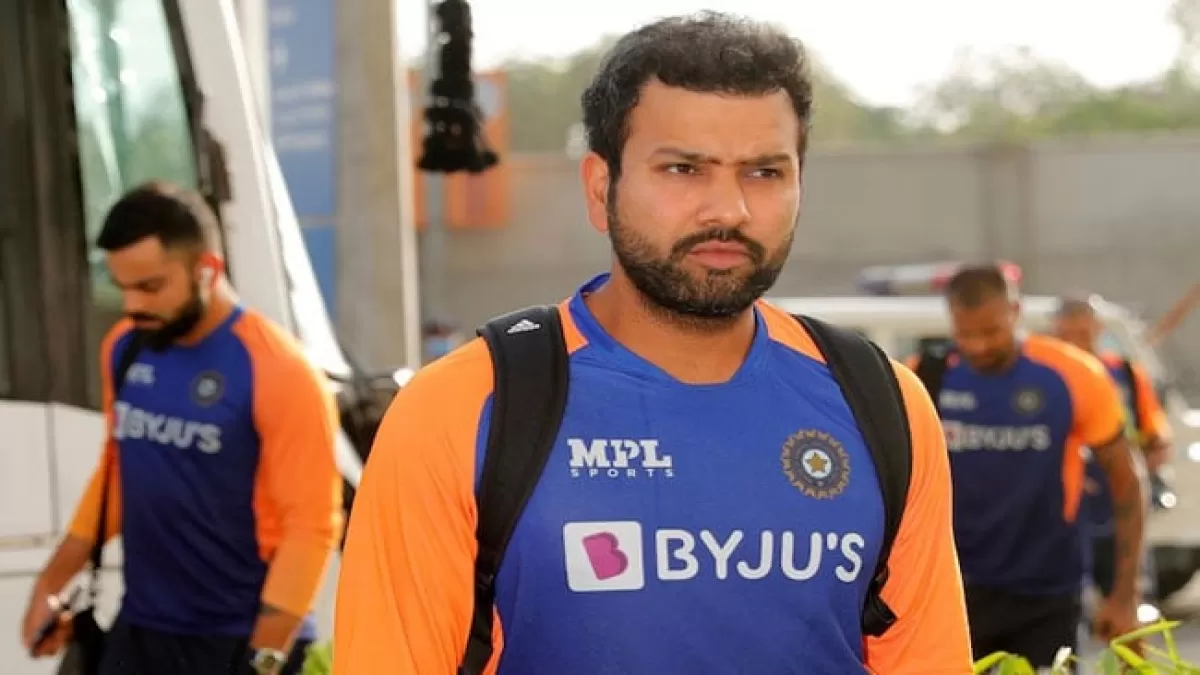 Ind vs Eng: तीसरे टी-20 में रोहित शर्मा की होगी वापसी? सीरीज में बढ़त बनाने के इरादे के साथ उतरेगी विराट सेना
 in Hindi News Ind vs Eng: तीसरे टी-20 में रोहित शर्मा की होगी वापसी? सीरीज में बढ़त बनाने के इरादे के साथ उतरेगी विराट सेना
 in Hindi