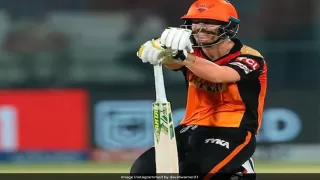 IPL 2021: इस वजह से डेविड वॉर्नर की कप्तानी छीनी हैदराबाद के मालिकों ने, Inside Story