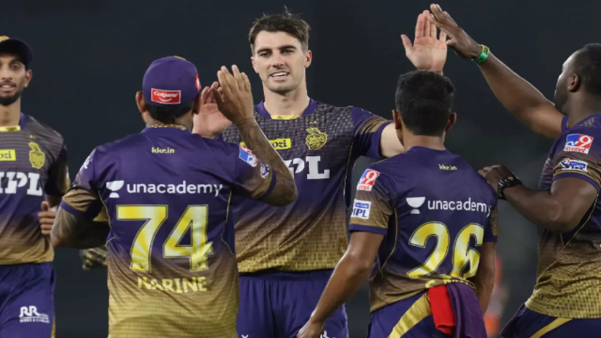 IPL 2021: KKR vs RCB encounter postponed with COVID-19 concerns in Kolkata camp in Hindi