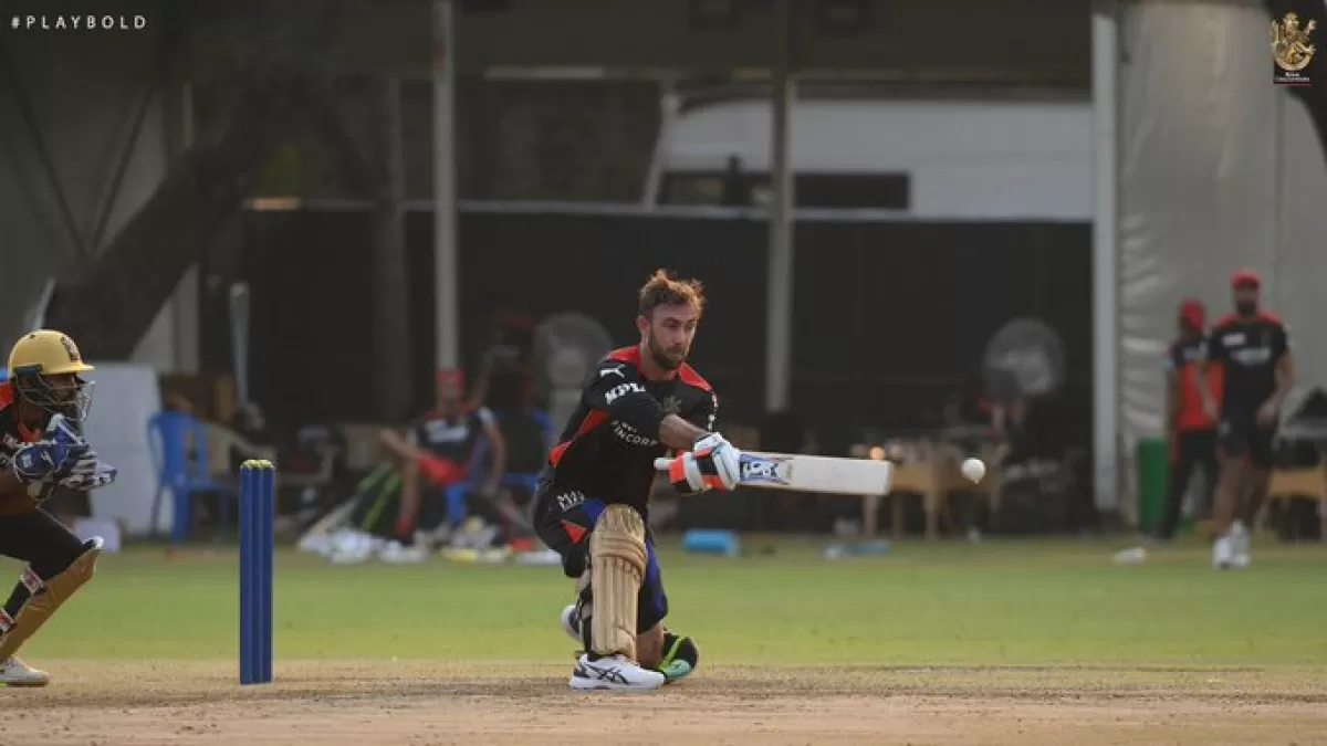 IPL 2021: RCB shared a picture or video of Glenn Maxwell batting