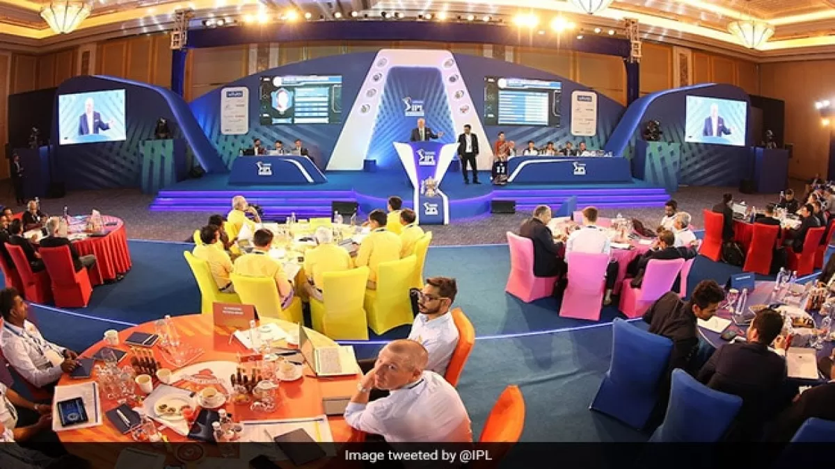 IPL 2021: नीलामी में इन खिलाड़ियों पर लग सकती है सबसे बड़ी बोली in Hindi