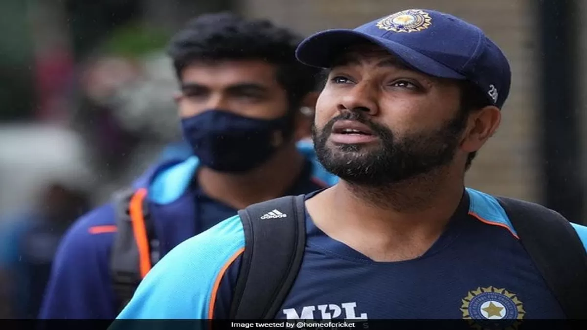 IPl 2021: रोहित शर्मा एंड कंपनी ने पकड़ी यूएई की उड़ान तो सोशल मीडिया पर छायी तस्वीरें और मुंबई इंडियंस in Hindi