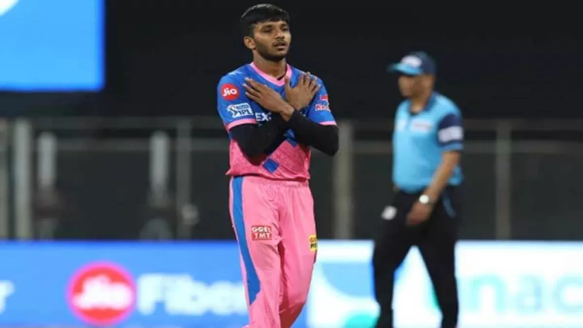 Rajasthan Royals Pacer Chetan Sakariyas Father Dies Of COVID-19 in Hindi