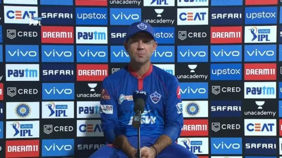 Ricky Ponting says his bowlers bowled a few too many slot balls to Chris Morris in Hindi