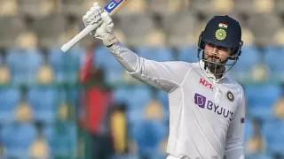 श्रेयस अय्यर ने डेब्यू टेस्ट मैच में शतक जड़ने वाले 16वें भारतीय