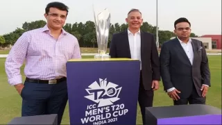 टी20 वर्ल्ड कप का आयोजन भारत में नहीं यूएई में होगा- सौरव गांगुली ने कहा