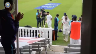 शतक बनाने के बाद लॉर्ड्स के लॉर्ड केएल राहुल का टीम इंडिया ने स्वैग के साथ किया स्वागत, देखें वीडियो