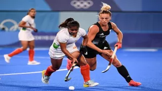 Tokyo Olympics: भारतीय महिला हॉकी 'टीम सेमीफाइनल में 1-2 से हरा कर