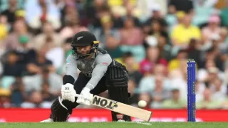 AUS vs NZ: Devon Conway ने टी20 विश्व कप के पहले मैच में खेली 92 रनों की पारी