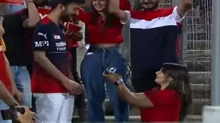 IPL बैंगलोर से चेन्नई नहीं हारी बल्कि एक लड़की भी हार बैठी अपना दिल