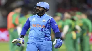 Dinesh Karthik: कार्तिक ने दिए संन्यास लेने के संकेत
