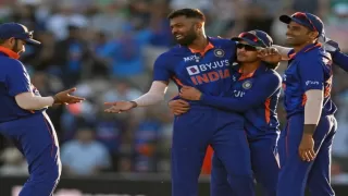 ENG vs IND पहले टी20 में जीत के हीरो रहे Hardik Pandya देखें VIDEO