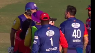 IC vs BHK: यूसुफ पठान और मिचेल जानसन के बीच मैदान पर हुई लड़ाई