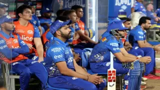 मुंबई इंडियंस के पूर्व तेज गेंदबाज का हार्ट अटैक से निधन