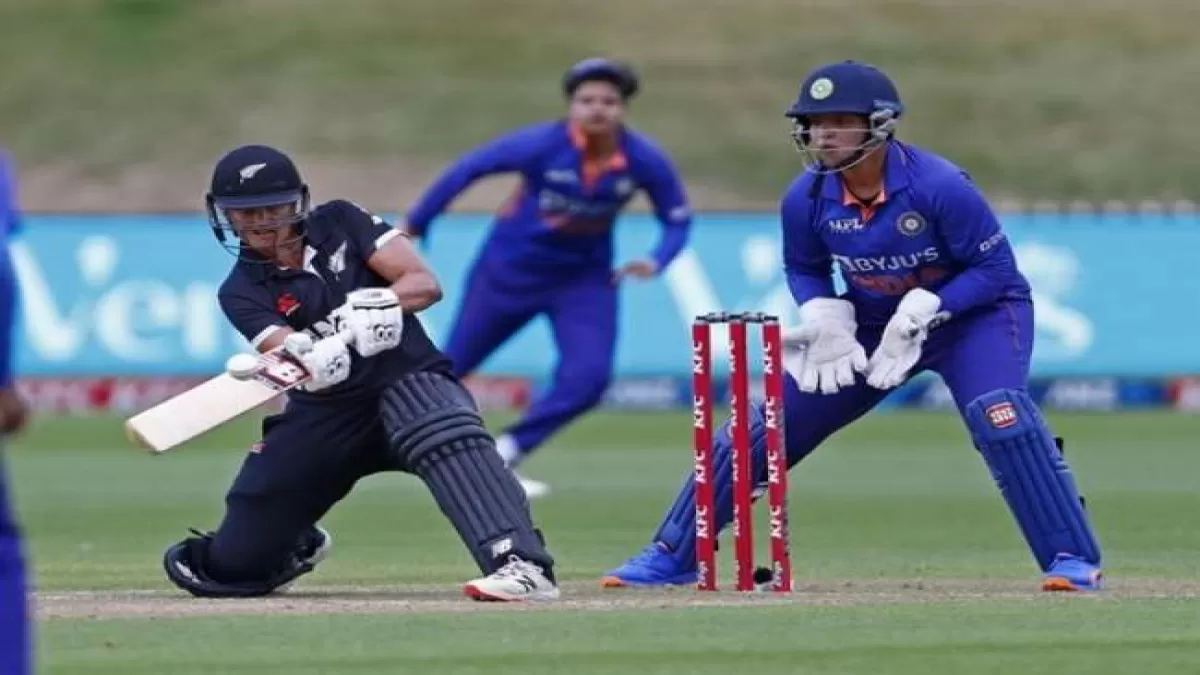 Ind W vs NZ W: भारतीय महिला क्रिकेट टीम को फिर मिली न्यूजीलैंड से हार in Hindi News Ind W vs NZ W: भारतीय महिला क्रिकेट टीम को फिर मिली न्यूजीलैंड से हार in Hindi