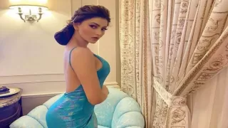 India vs Pakistan: उर्वशी रौतेला भारत-पाकिस्तान मैच देखने पहुंची