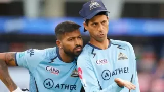 IPL 2022 - जो कोई भारतीय नहीं कर सका, वो आशीष नेहरा ने कर दिखाया