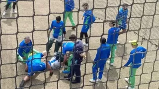 IND vs PAK मैच से पहले हि पाकिस्तान के इस बल्लेबाज के सिर में लगी गेंद, कुछ मिनट तक रहे बेहोश