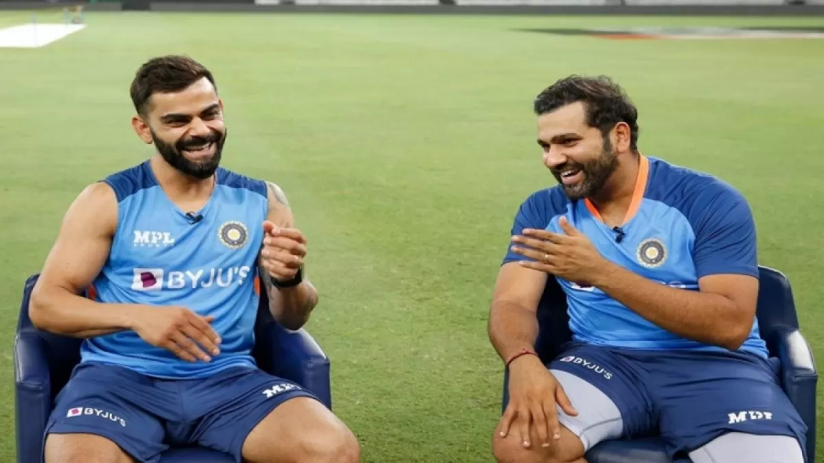 Rohit- Virat शतक के बाद रोहित ने लिया विराट का इंटरव्यू in Hindi News Rohit- Virat शतक के बाद रोहित ने लिया विराट का इंटरव्यू in Hindi
