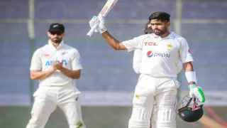 PAK vs NZ मैच में हुआ कुछ ऐसा जो 145 साल के क्रिकेट इतिहास में नहीं हुआ
