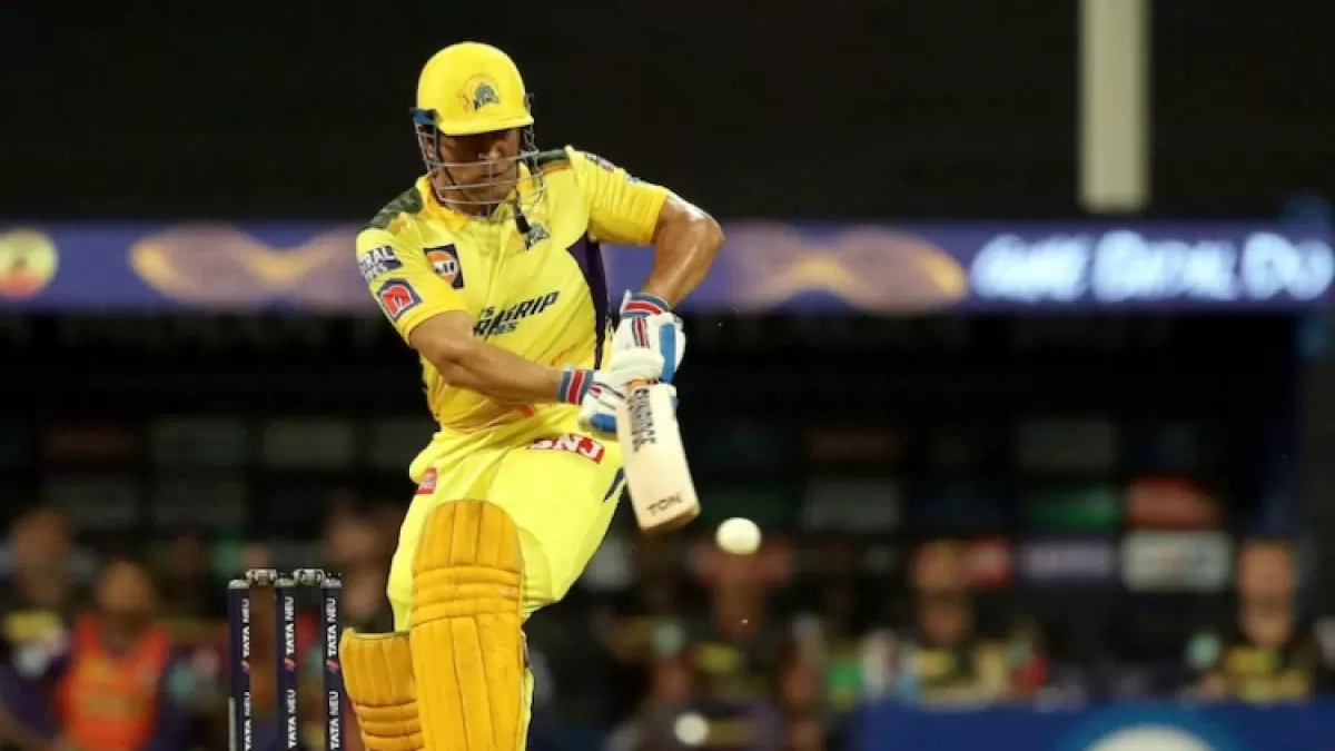 सुनील गावस्कर का बड़ा बयान, महेंद्र सिंह धोनी की धीमी पारी ने फंसाया.? in Hindi