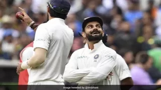 विराट कोहली ने टेस्ट की अचानक छोड़ी कप्तानी, क्रिकेट जगत भी चौंका