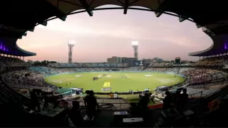 Dead body of 21 year old youth found in the gallery of Eden Gardens Stadium