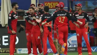 Fans gave a big gift to RCB before IPL 2023