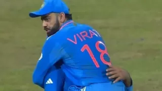 IND vs SL: Rohit Sharma took the catch and King Kohli gave a magic hug