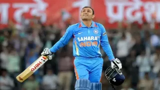 भारत के वीरेंद्र सहवाग आईसीसी के हॉल ऑफ फेम में शामिल