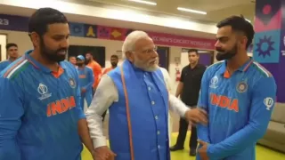 नरेंद्र मोदी के ड्रेसिंग रूम में जाने को लेकर रवि शास्त्री ने कही बड़ी बात