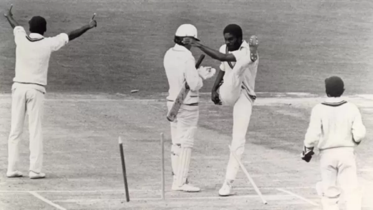 The story of the most controversial match in cricket history in Hindi