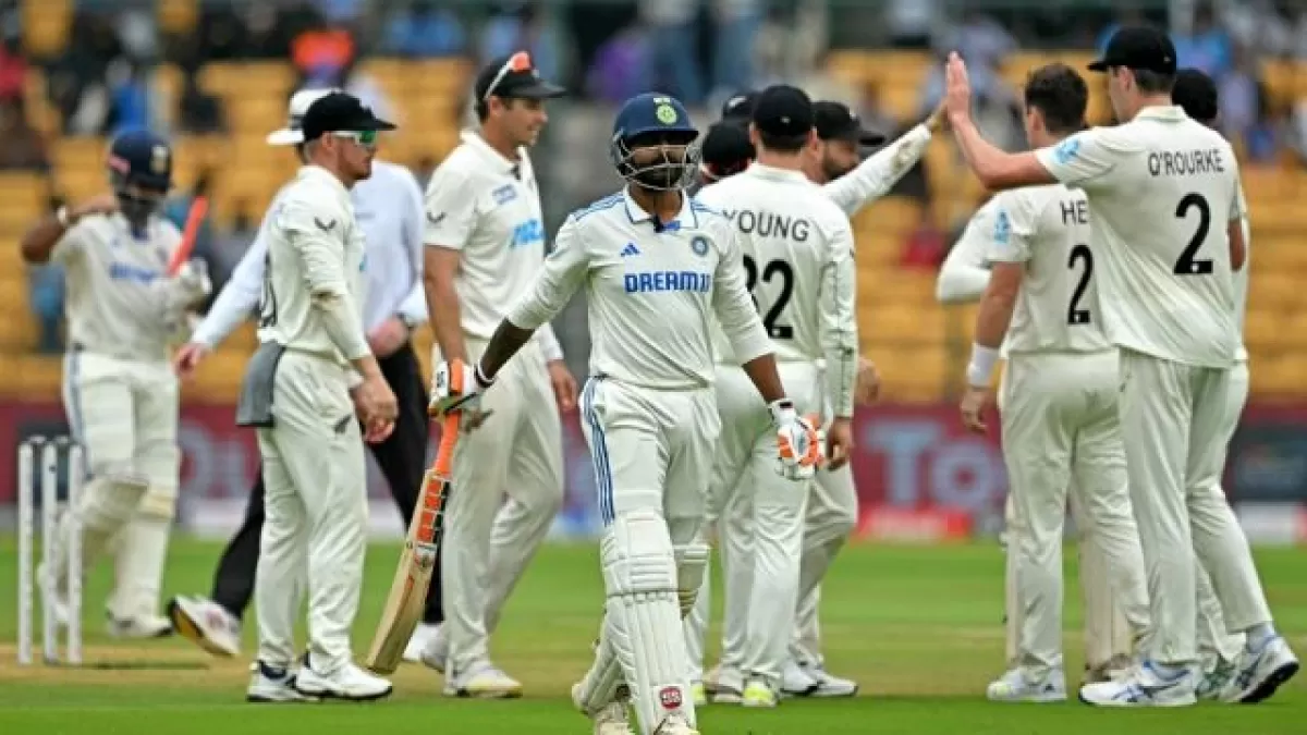 IND vs NZ Live Score Day 2, 1st Test Match: India 10 wickets for 46 runs Siraj Out