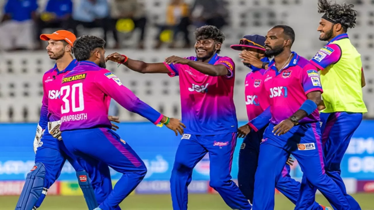 ITT vs NRK Dream11 भविष्यवाणी, टीम, आज का TNPL T20 मैच कौन जीतेगा? in Hindi