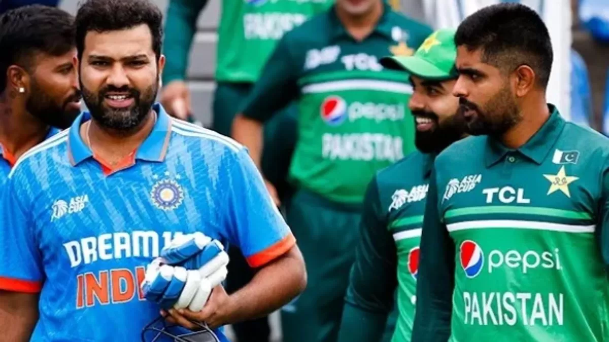 Champions Trophy: भारत और पाकिस्तान के बीच मुकाबले के कुछ ही मिनट में बिके टिकट in Hindi News Champions Trophy: भारत और पाकिस्तान के बीच मुकाबले के कुछ ही मिनट में बिके टिकट in Hindi