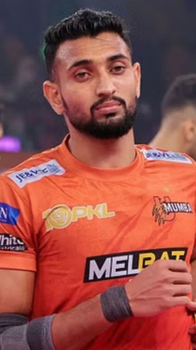 <h4>Captain: सुमित सांगवान | Vice Captain: गुमान सिंह</h4>