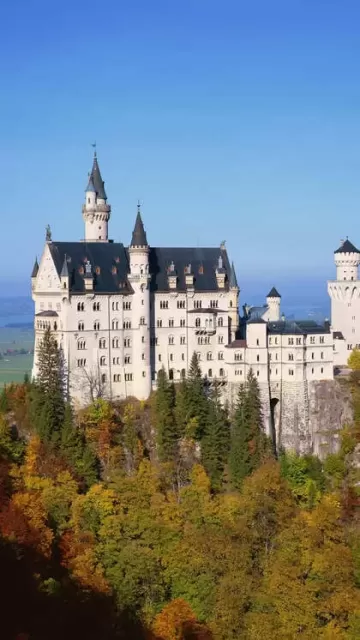 8 castles in Germany straight Picture
