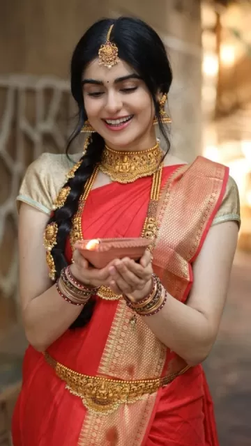 Ada Sharma kept such a Picture