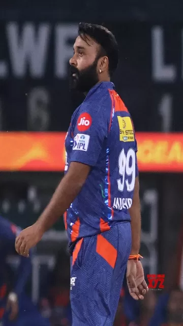 Amit Mishra five best bowling Picture