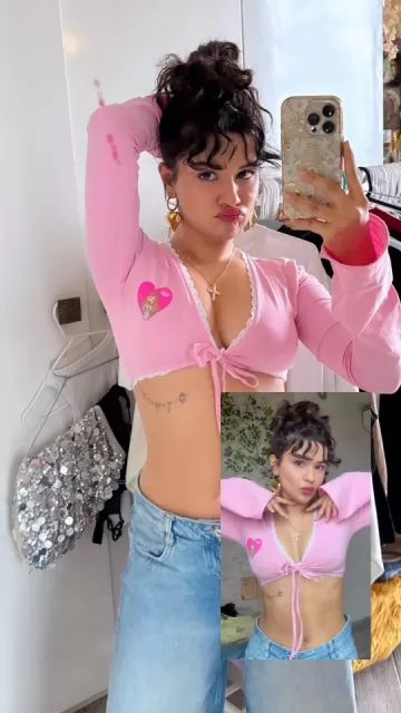 Avneet Kaur’s Hot & Bold Picture