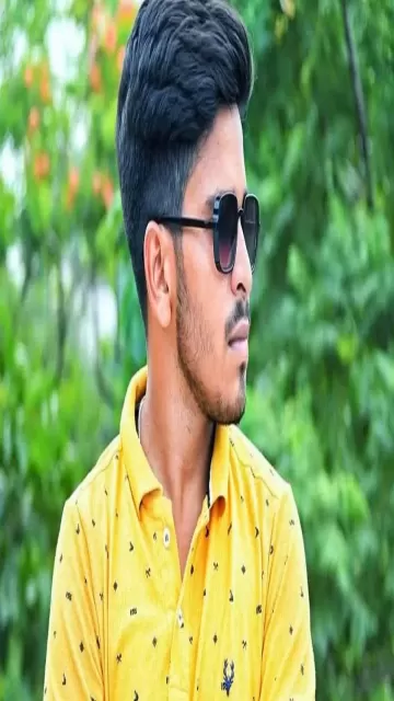 Bengal young cricketer Priyajit Ghosh Picture