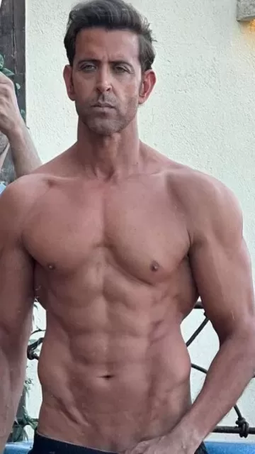Check out Hrithik Roshan complete Picture