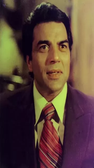 Dharmendra’s Timeless Hits: 8 Iconic Picture