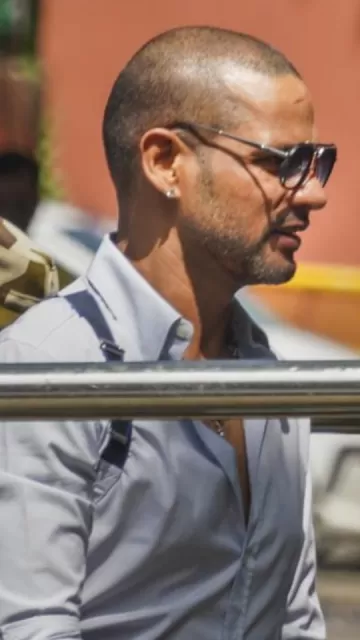 शिखर धवन को ईडी ने Picture
