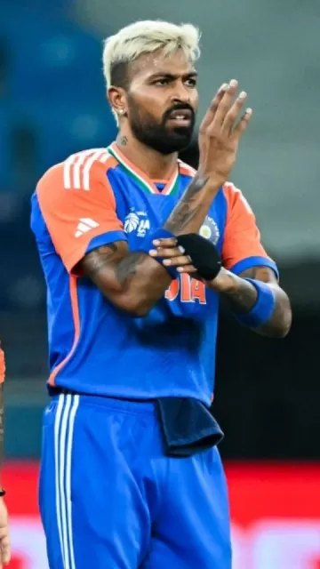 हार्दिक पांड्या की चोट पर Picture